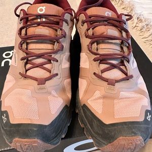 On Cloud Hiking shoes, CLOUDVENTURE